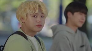 À Distância, a Primavera é Verde 1 Episodio 11